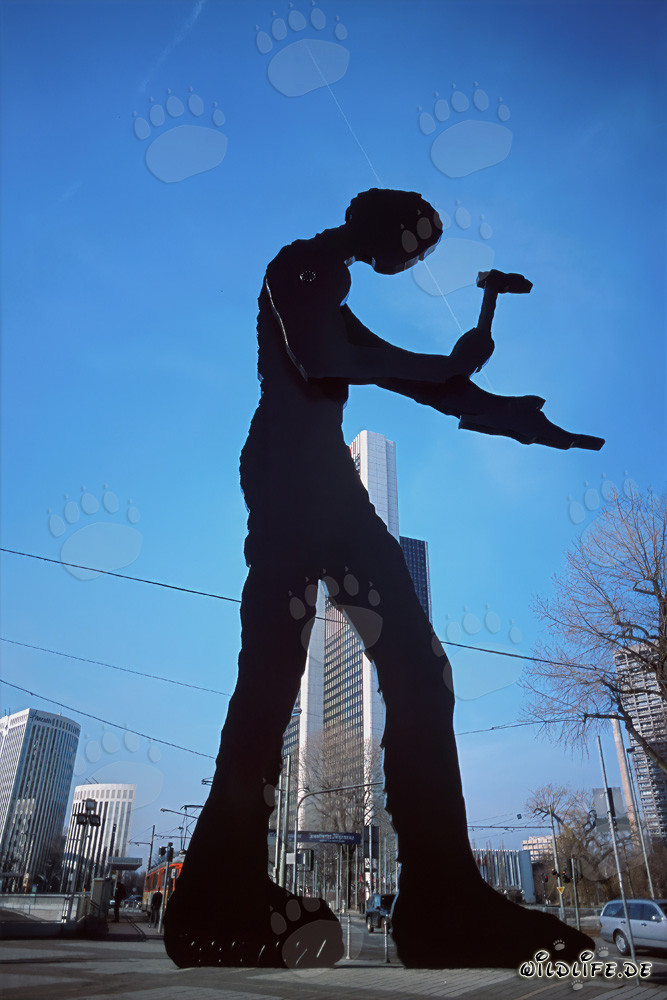 Hammering Man in front of the Messeturm in Frankfurt am Main, Hesse, Germany