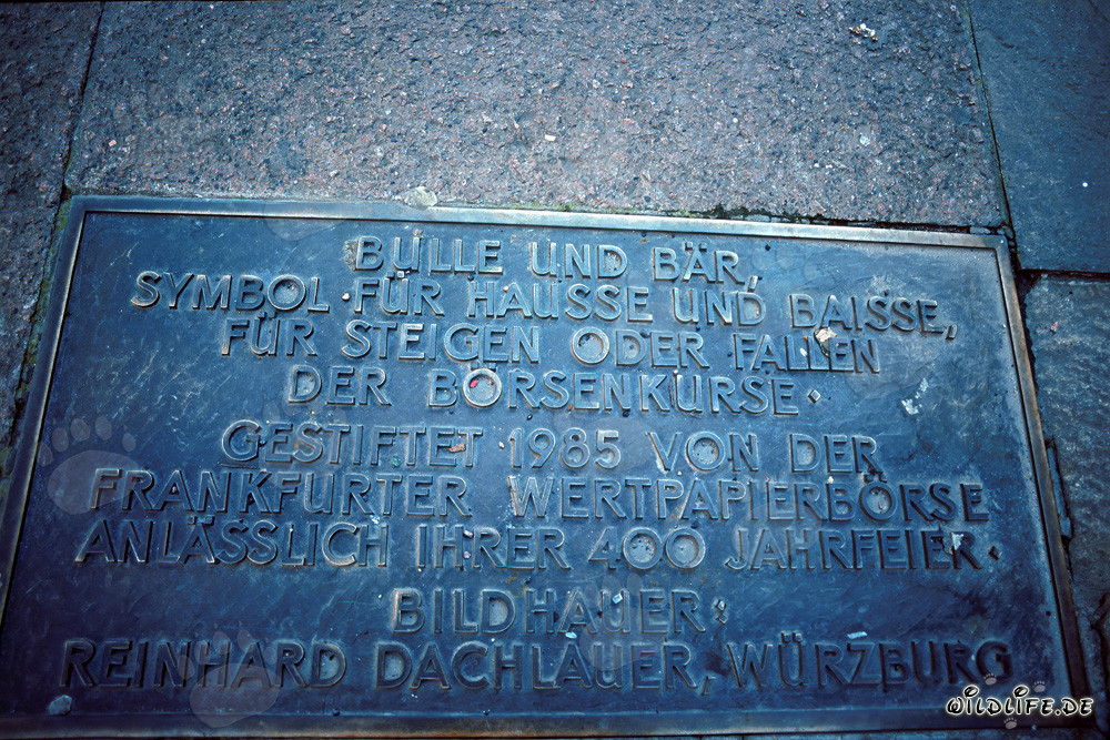 Plaque commémorative à la Bourse de Francfort