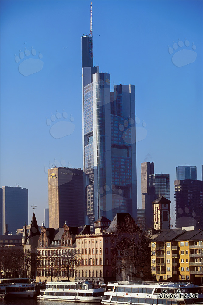 L'imposant gratte-ciel de la Commerzbank à Francfort
