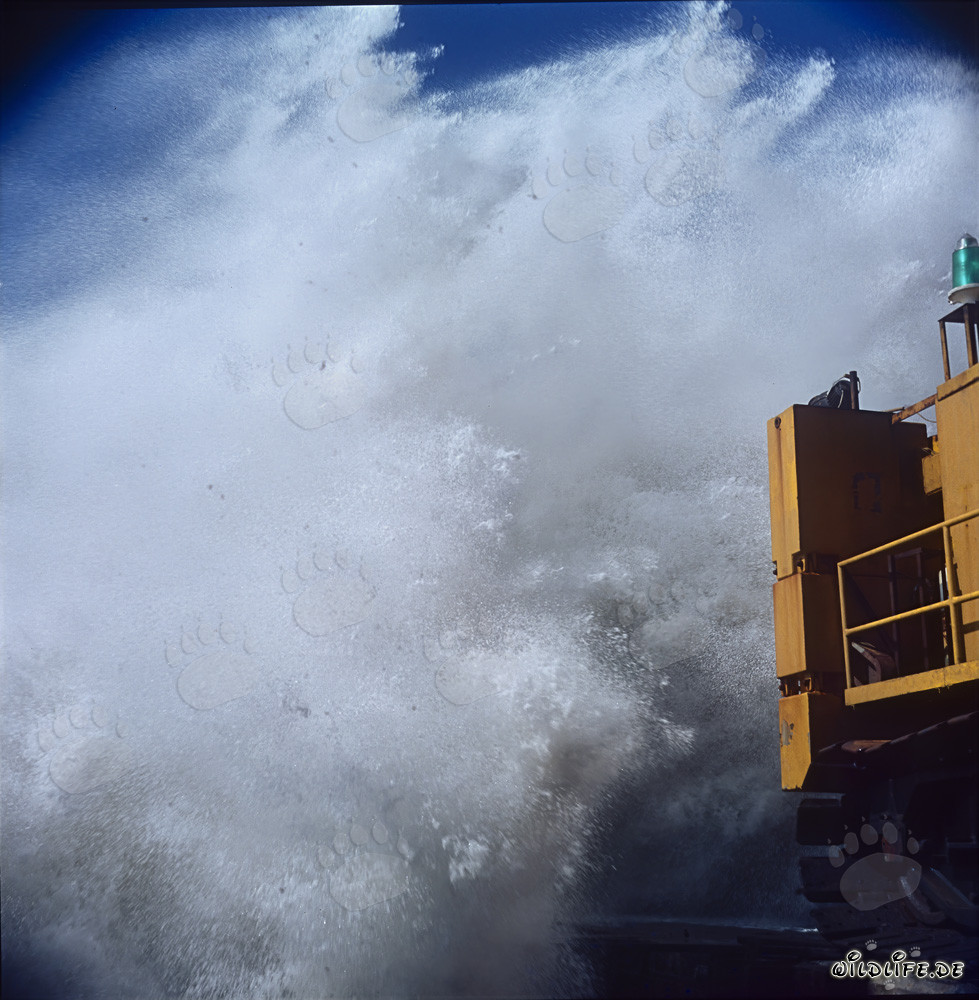 Pericolosa navigazione al North Breakwaters a Richards Bay