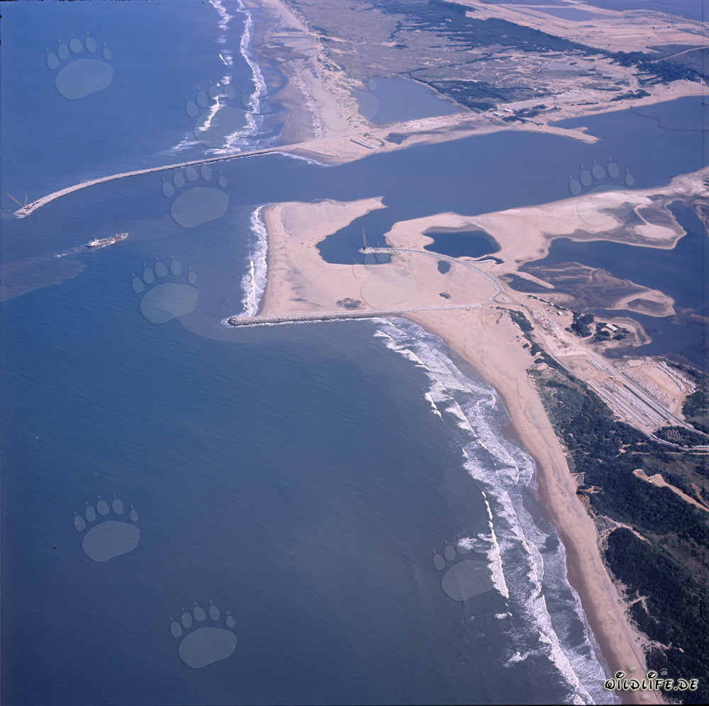 Veduta aerea dell'ampliamento del porto di Richards Bay, Sudafrica