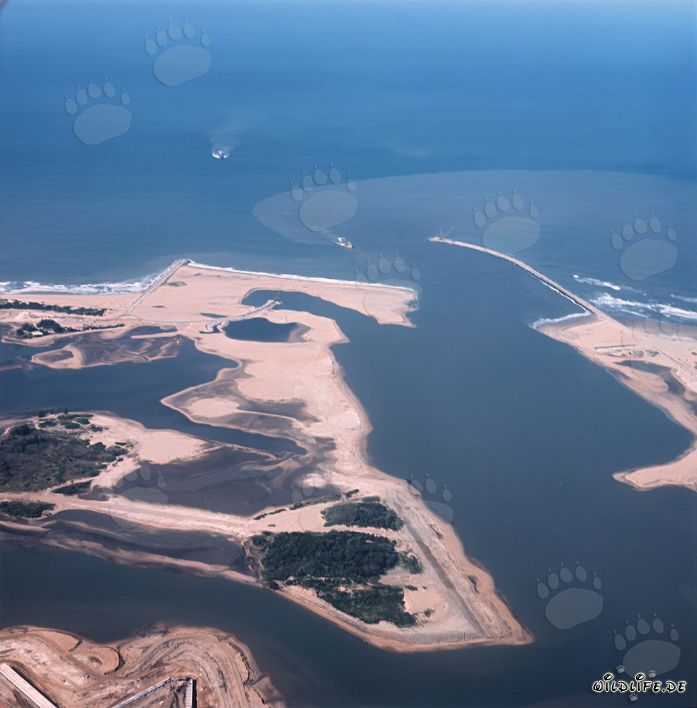 Vue aérienne de l'expansion du port de Richards Bay, Natal, Afrique du Sud