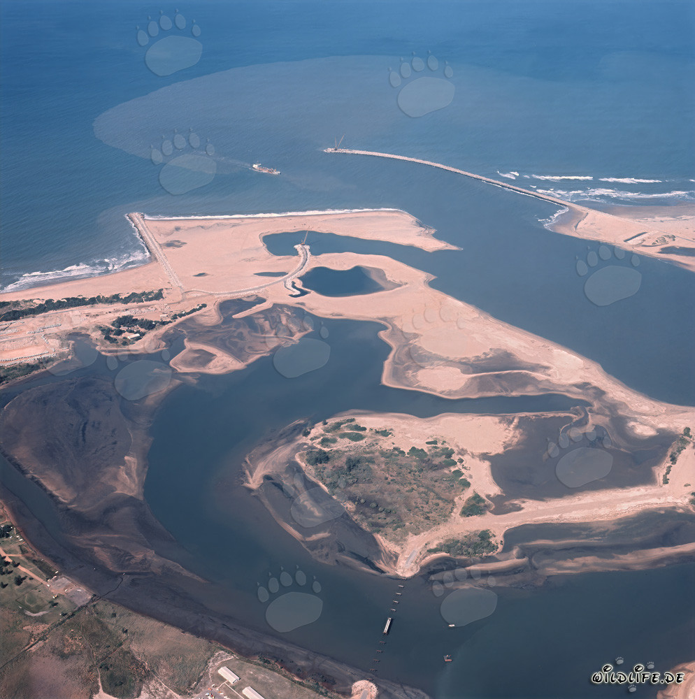 Photo aérienne de l'expansion du port de Richards Bay, Natal, Afrique du Sud